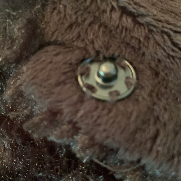 WIDGEON
Girls' Faux Fur Jacket - Picture 4 of 5